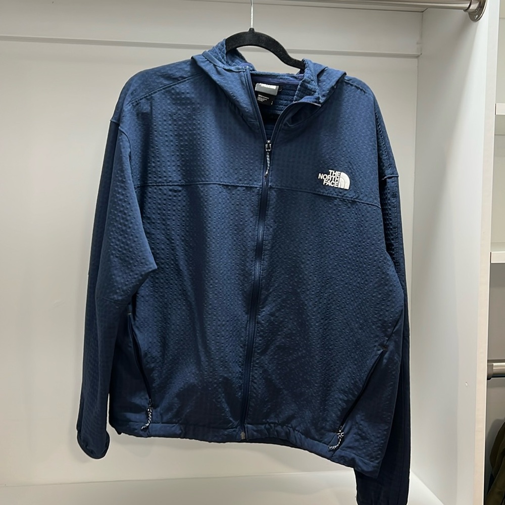 The North Face Navy Tekware grid fleece Jacket, similar to Patagonia R1 techface